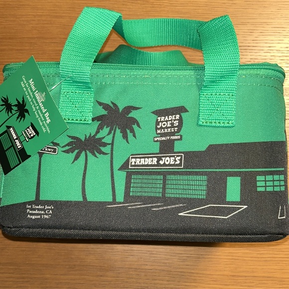 NWT Trader Joe’s Green Mini Insulated Cooler Bag - Picture 1 of 14